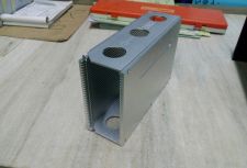 鋁料盒CNC加工經(jīng)常遇到的問題有哪些？